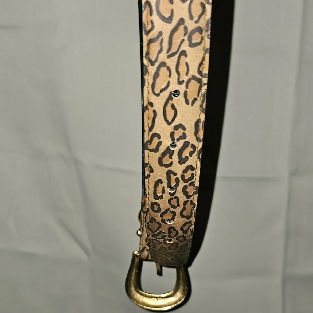 Leopard Print Belt with Gold Tone Accents Lion Studs Retro I6